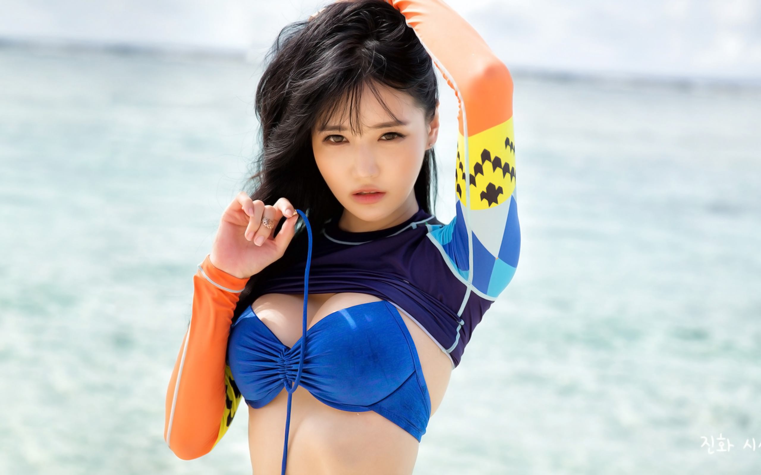 Japanese girl bikini groping