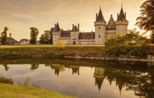 Картинка небо, вода, солнце, деревья, отражение, река, замок, Франция, дома, Chaumont Castle