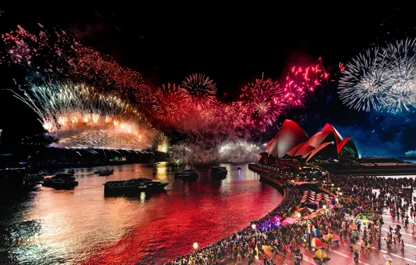 Картинка ночь, синий, красный, мост, город, огни, темнота, люди, праздник, дым, толпа, салют, Австралия, порт, шоу, …