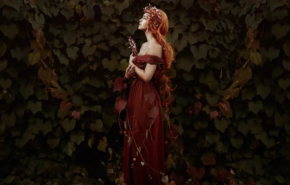 Картинка осень, листья, девушка, поза, настроение, платье, рыжая, рыжеволосая, плющ, Bella Kotak, Symphony in Autumn