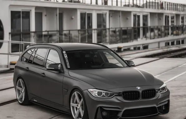 Картинка BMW, причал, 2018, 3-series, универсал, 320d, F31, Z-Performance, 3er