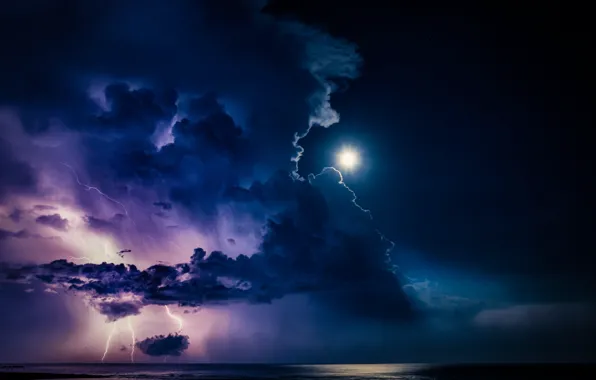 Картинка гроза, тучи, молнии, Луна, moon, lightning, clouds, thunderstorm, Takafumi Yamashita