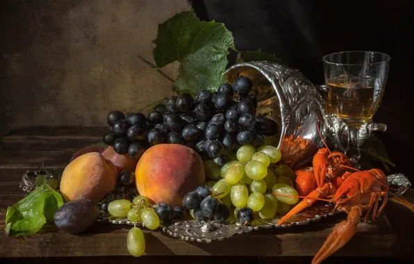 Картинка бокал, виноград, фрукты, натюрморт, персики, поднос, раки