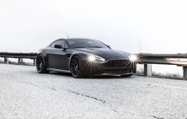 Картинка Aston Martin, Vantage, Чёрный, Black