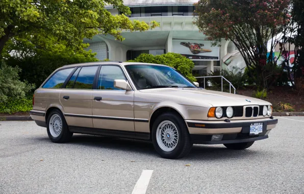 Картинка BMW, E34, Touring, 525