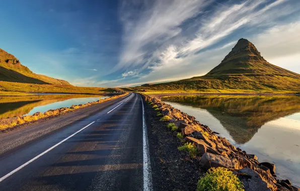 Картинка Iceland, Road, Kirkjufell Mountain