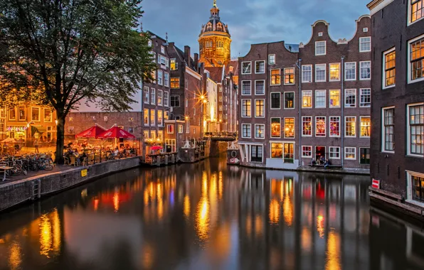 Картинка здания, дома, вечер, Амстердам, канал, Нидерланды, набережная, Amsterdam, Netherlands, уличное кафе, Де Валлен, De Wallen