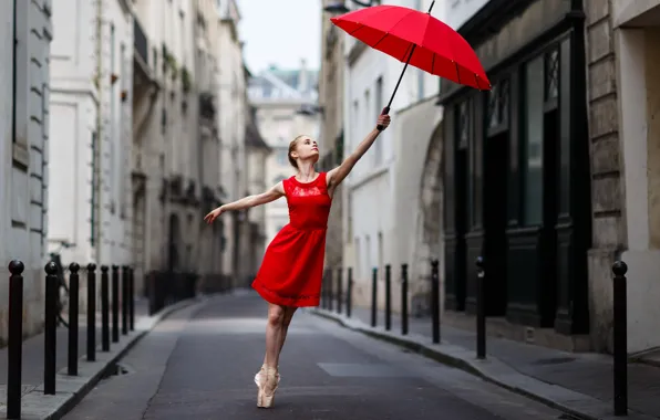 Картинка девушка, улица, зонт, в красном