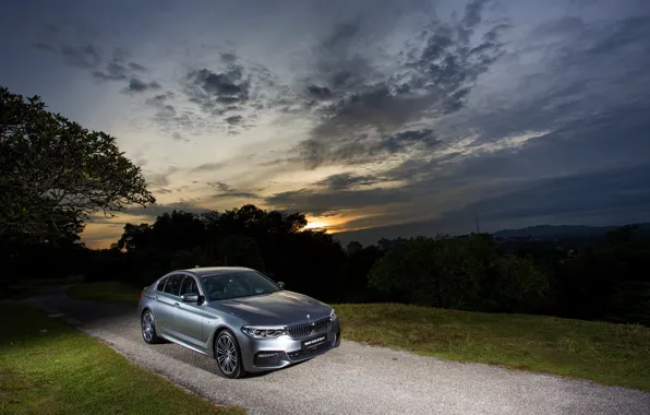 Картинка небо, закат, серый, BMW, седан, 530i, 5er, четырёхдверный, 5-series, G30
