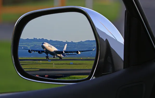Картинка Авто, Самолет, Зеркало, Авиация, Взлет, Airbus A320, Аэробус А-320, Зеркало заднего вида