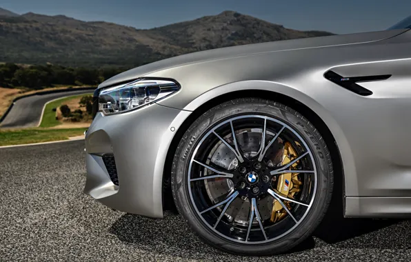 Картинка серый, колесо, BMW, седан, 4x4, 2018, передняя часть, четырёхдверный, M5, V8, F90, M5 Competition