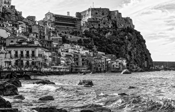 Картинка rock, house, sea, Italy, monochrome, village, Scilla, Calabria