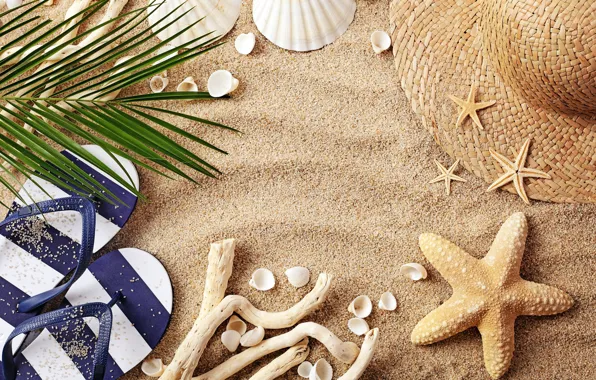 Картинка песок, пляж, лето, ракушки, шляпка, вьетнамки