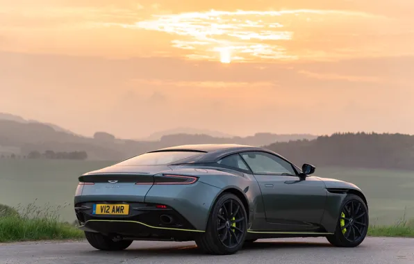 Картинка закат, Aston Martin, вид сзади, 2018, DB11, AMR, Signature Edition