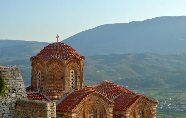 Картинка горы, холмы, церковь, Албания, Albania, Holy Trinity Church, Церковь Святой Троицы, Berat, Берат
