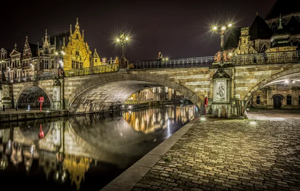 Картинка ночь, мост, огни, река, дома, фонари, канал, Бельгия, Брюгге
