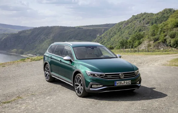 Картинка горы, Volkswagen, универсал, Passat, тёмно-зелёный, Alltrack, 2019