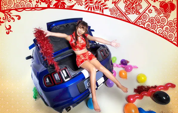 Картинка авто, взгляд, Ford, Девушки, азиатка, красивая девушка, веселится