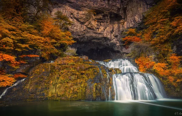 Картинка осень, деревья, скала, река, Франция, водопады, каскад, грот