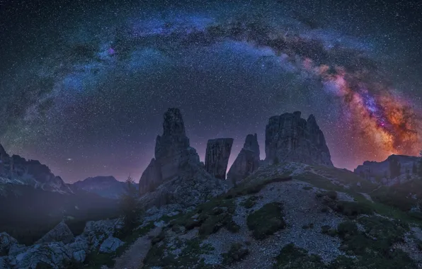 Картинка звезды, горы, ночь, Млечный путь, Италия, Italy, Milky Way, Доломитовые Альпы, красота природы, Dolomites, 2022