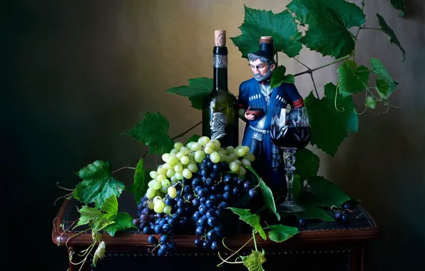 Картинка листья, вино, бокал, виноград, бутылки, натюрморт, столик, лоза, грозди, Мила Миронова