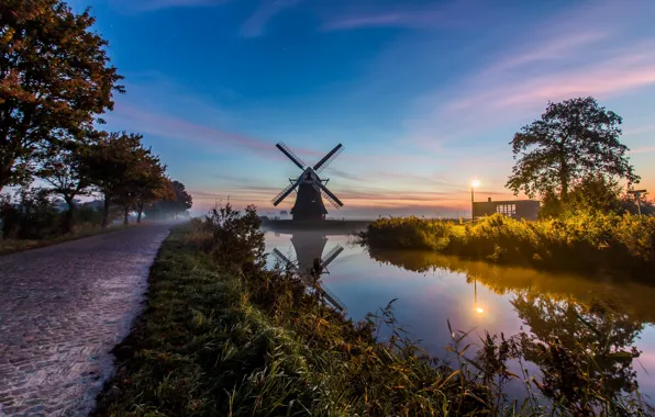 Картинка туман, утро, мельница, канал, Нидерланды, Голландия