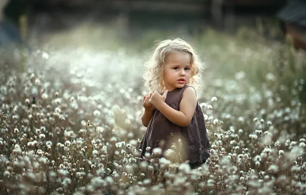 Картинка цветы, природа, платье, девочка, малышка, ребёнок, Ирина Ганич