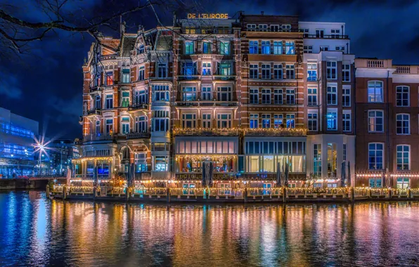 Картинка ночь, мост, огни, дома, Амстердам, фонари, канал, Нидерланды