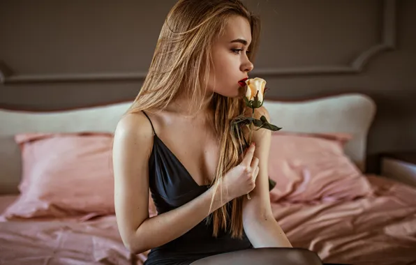 Картинка цветок, девушка, роза, платье, постель, профиль, русая, Ольга Канайкина