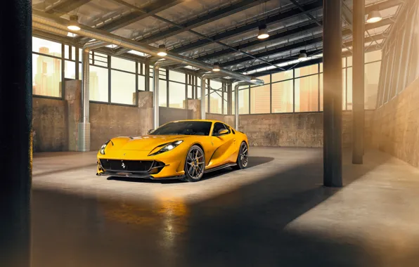 Картинка машина, свет, жёлтый, лампы, окна, Ferrari, стильный, спортивный, Superfast, 812, by Novitec
