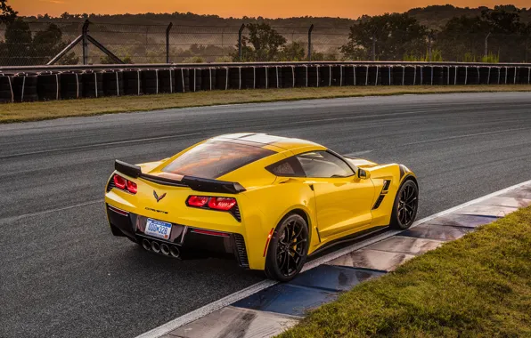 Картинка Corvette, Chevrolet, вид сзади, Grand Sport, 2017