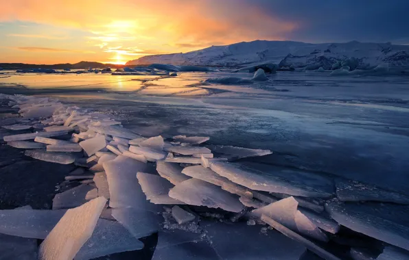 Картинка ice, sky, landscape, nature, sunset, winter, mountains, clouds, snow, sun, reflection, Iceland, iceberg, glacier, frozen …