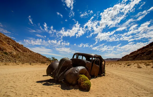 Картинка дорога, небо, остов, Намибия, Namibia, старый авто