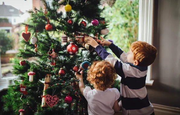Картинка Дети, Рождество, Окно, Елка, Двое, Christmas, Tree, Kids