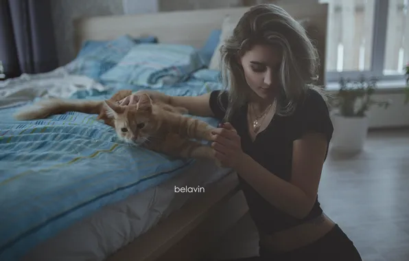 Картинка кошка, девушка, поза, настроение, кровать, рыжий кот, Belavin, Александр Белавин