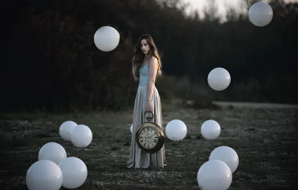 Картинка девушка, шары, часы, Sofia