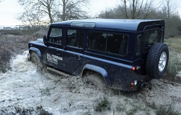 Картинка лужа, прототип, Land Rover, Defender, 2013, All-terrain Electric Research Vehicle