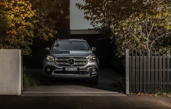 Картинка забор, Mercedes-Benz, тень, вид спереди, пикап, 2018, X-Class, серо-серебристый