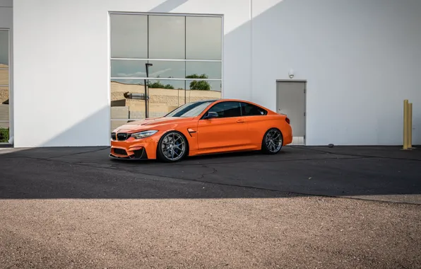 Картинка BMW, Orange, Yellow, Reflection, F80, Sight