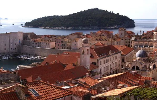 Картинка остров, здания, дома, крыши, панорама, крепость, Хорватия, Croatia, Дубровник, Dubrovnik, колокольня, Адриатическое море, Старый город, …