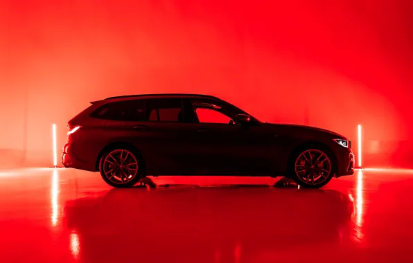 Картинка красный, фон, лампы, BMW, вид сбоку, 3-series, универсал, 3er, 2020, G21, M340i xDrive Touring