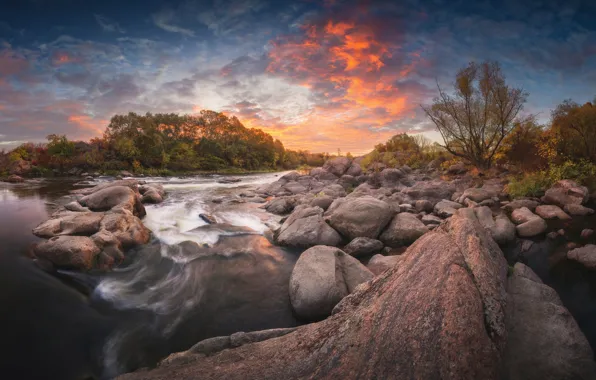 Картинка river, sky, trees, sunset, autumn, rocks, stones, stream