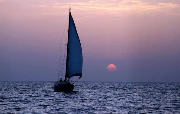 Картинка море, солнце, закат, лодка, вечер, яхта, парус, плавание, одинокий штурман, морская романтика