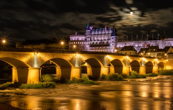 Картинка ночь, мост, город, река, замок, Франция, освещение, Луара, Амбуаз