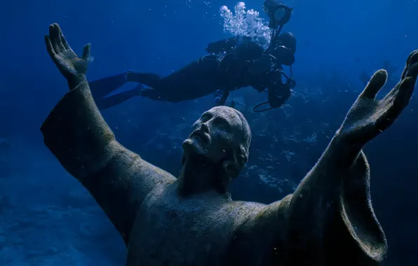 Картинка underwater, history, Jesus, stone statues