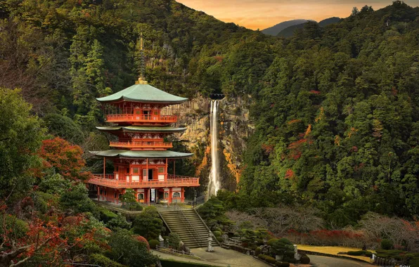 Картинка пейзаж, замок, водопад, Япония
