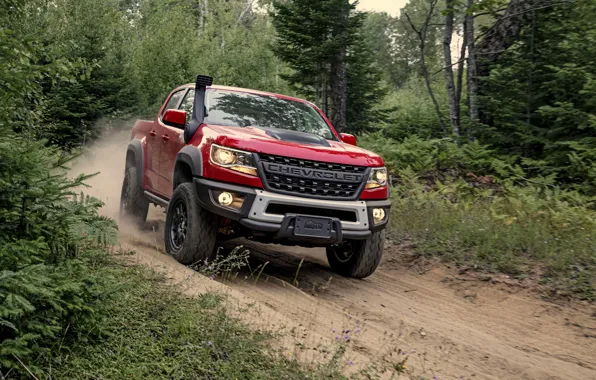 Картинка дорога, красный, пыль, Chevrolet, пикап, Colorado, 2019, ZR2 Bison