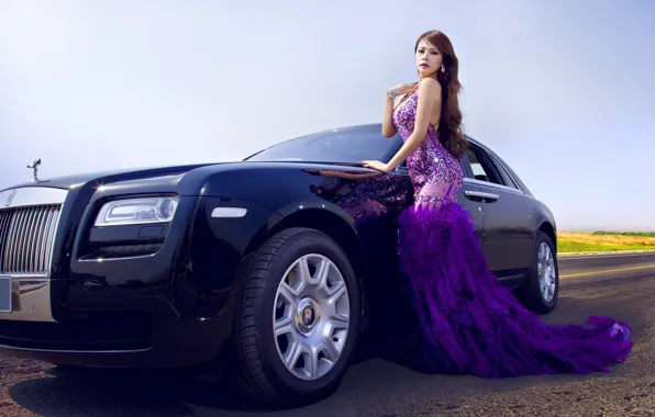 Картинка авто, взгляд, Девушки, Rolls-Royce, азиатка, красивая девушка, позирует над машиной