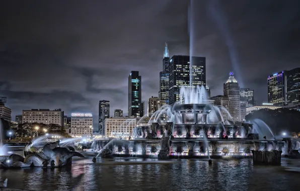 Картинка здания, дома, Чикаго, фонтан, Иллинойс, ночной город, Chicago, Illinois, небоскрёбы, Buckingham Fountain, Букингемский фонтан
