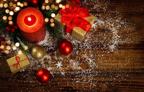 Картинка шарики, снежинки, ветки, праздник, доски, свеча, огоньки, Рождество, подарки, красные, Новый год, бант, хвоя, коробки, …